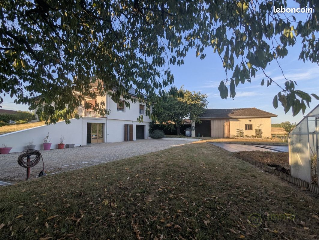 Maison 5 pièces 92 m² · à Mervans · 92 m² · 240 000 €