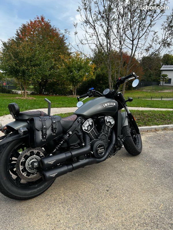 Indian scout bobber Motos - Main Image