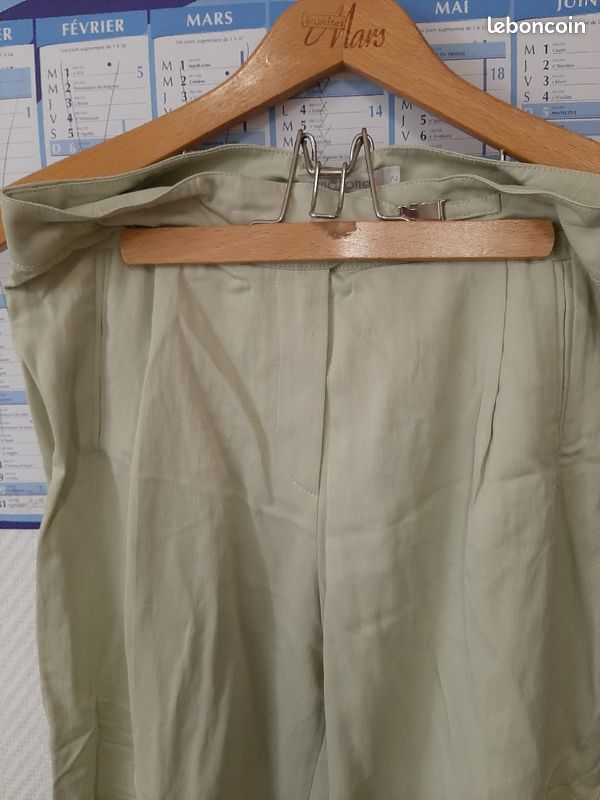 Un pantalon AMAZONE TAILLE 38 EN EXCELLENT ÉTAT COULEUR VERT (image 1)