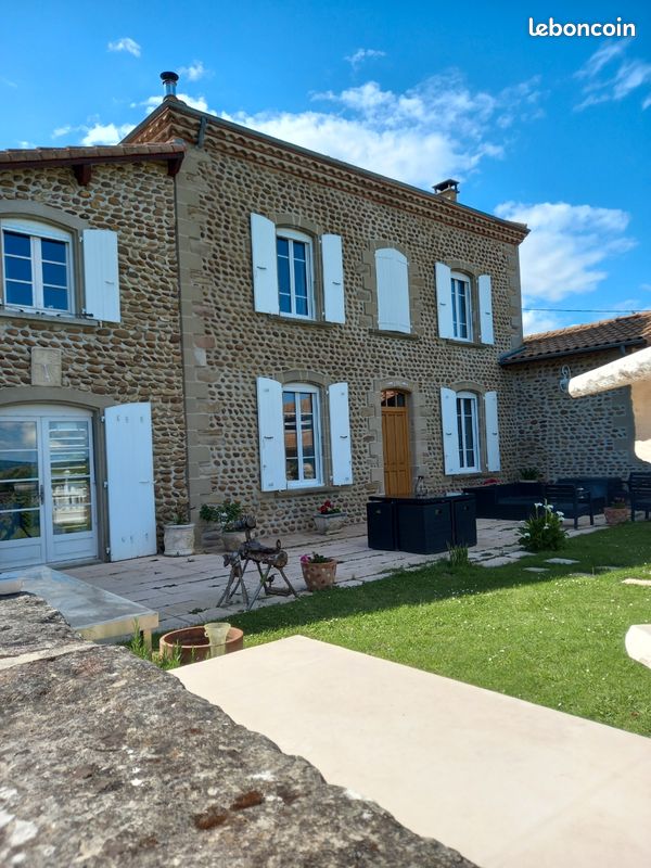 Maison 6 pièces 112 m² · à Fay-le-Clos · 112 m² · 480 000 €