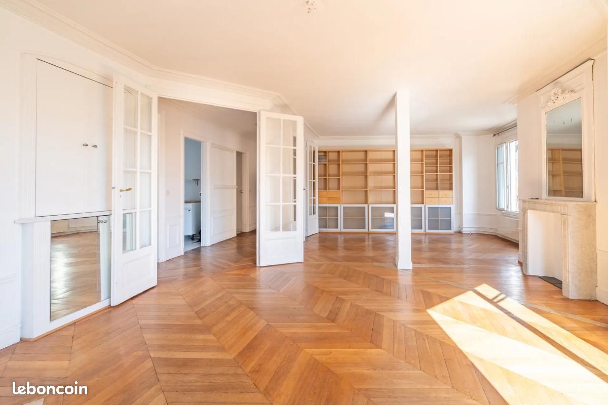 Appartement 4 pièces 100 m² · à Issy-les-Moulineaux · 100 m² · 745 000 €