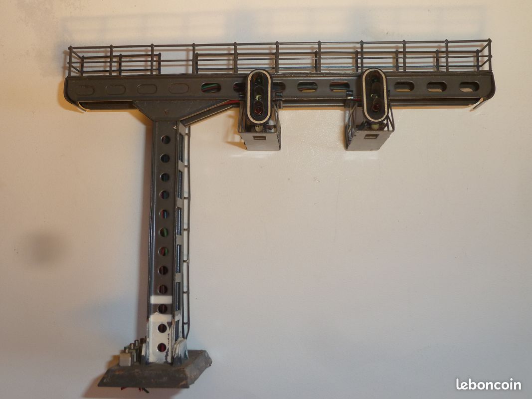 JOUEF HO 2 Nacelles De Signalisation 9329 Train Electrique EUR 20,00