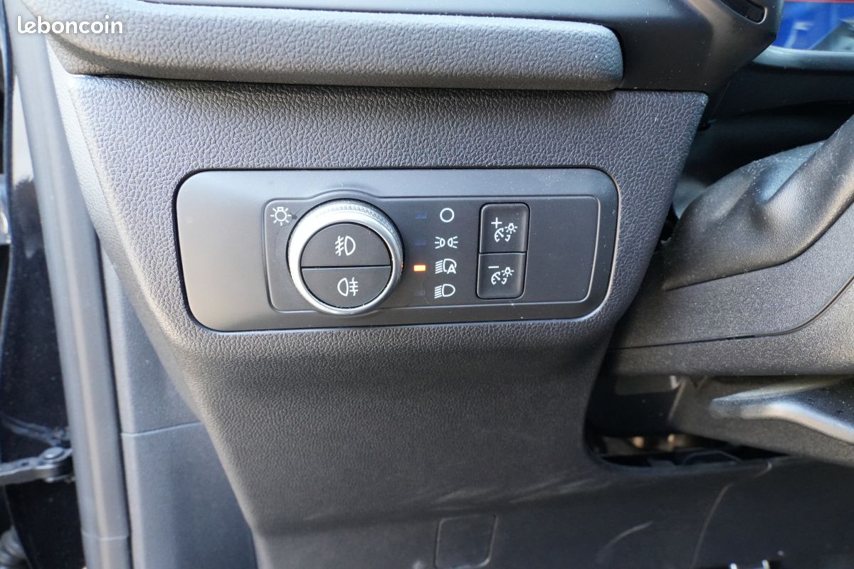 FORD Kuga III 1.5 ECOBLUE 120 ST-LINE X (image 15)