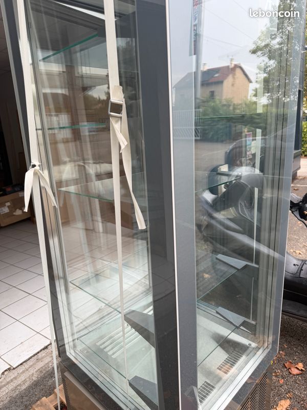 Armoire vitree frigo (image 1)