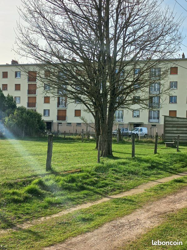 Appartement 5 pièces 82 m² · à Decize · 82,4 m² · 38 000 €