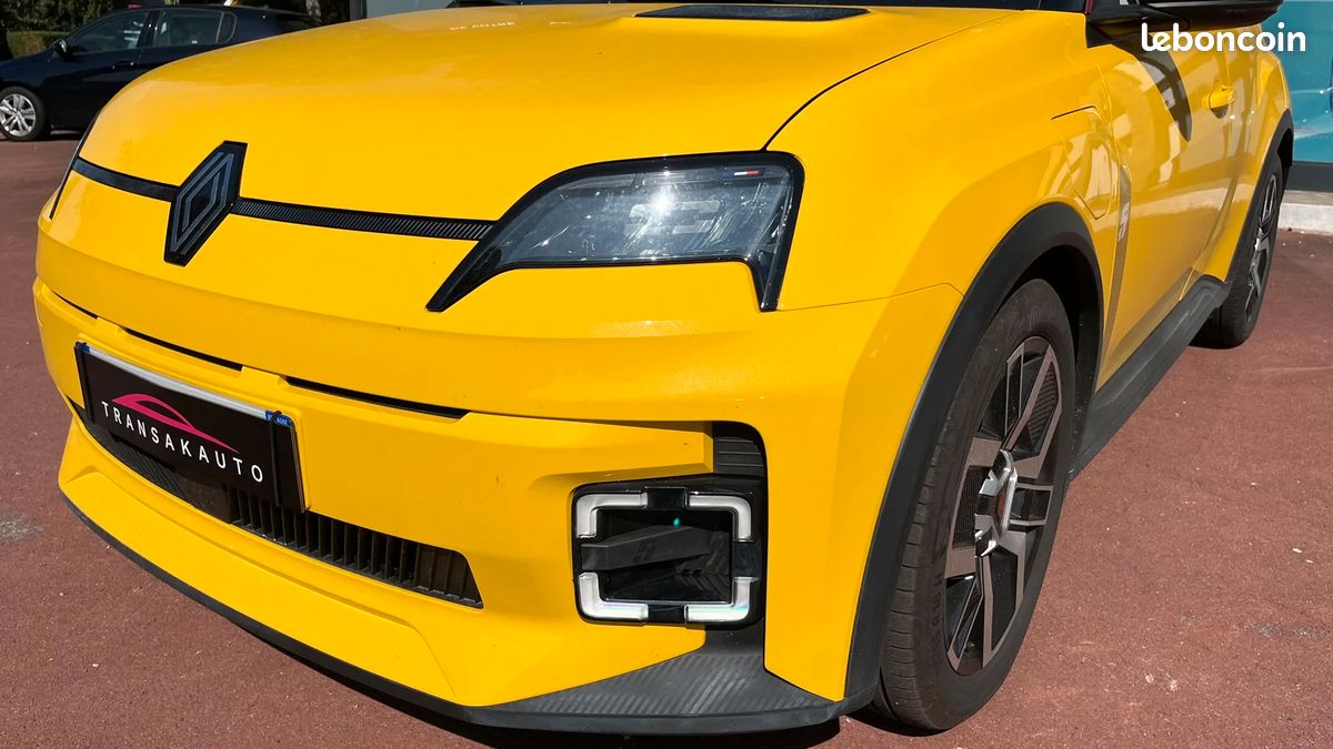 Renault 5 E-TECH 150ch autonomie confort Techno / FAIBLE KILOMÉTRAGE (image 9)