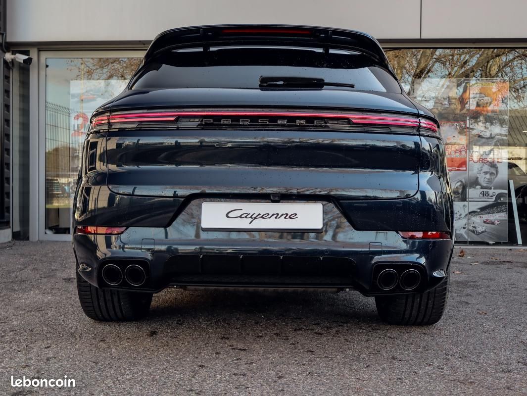 Porsche Cayenne E-Hybrid 3.0 V6 470 ch Black Edition (image 8)