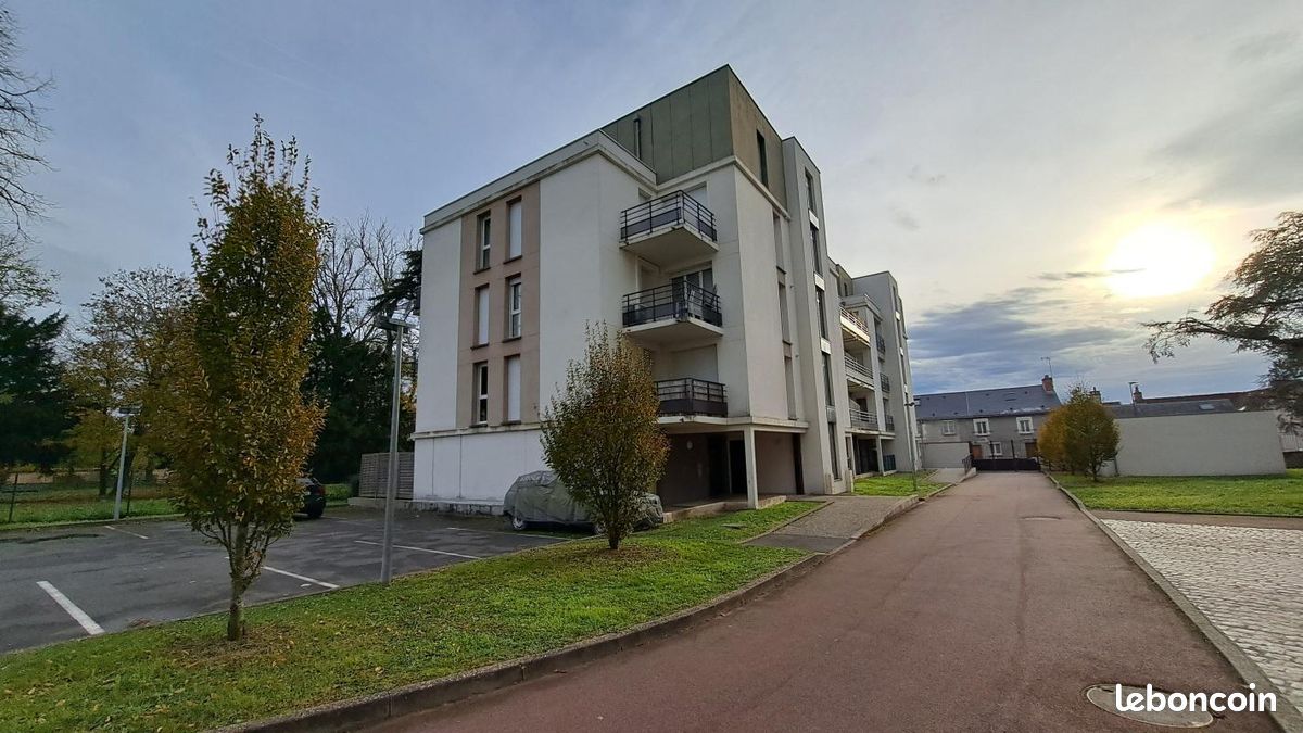 Appartement 2 pièces 41 m² · à Saint-Jean-de-la-Ruelle · 41 m² · 555 €