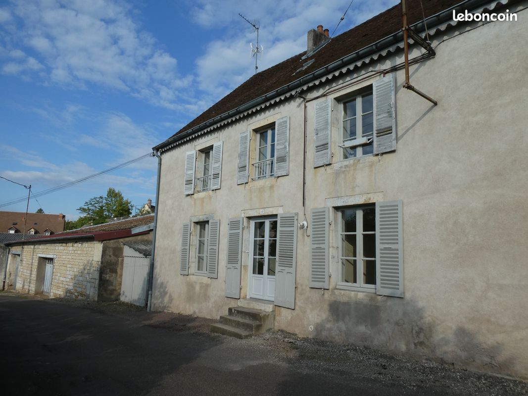 Appartement 4 pièces 87 m² · à Dole · 87 m² · 707 €/mois