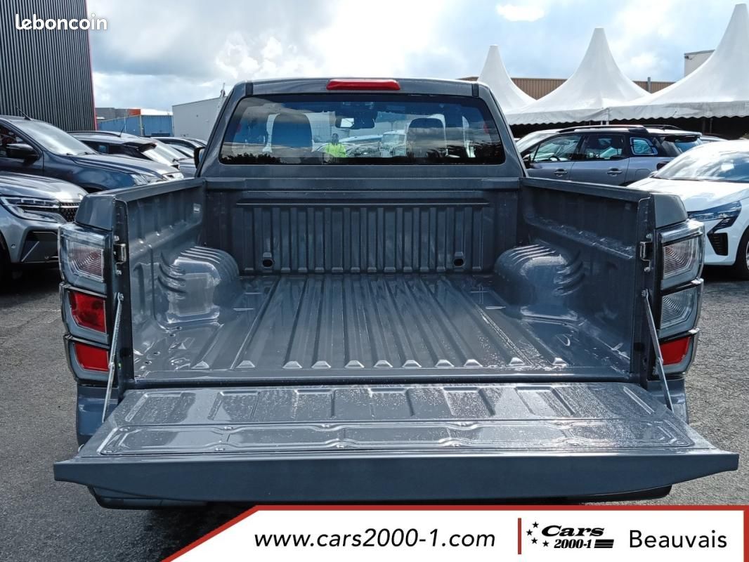 Isuzu D-max SPACE CABINE M/T NITRO SPORT - 2,2 AT 2026 (image 7)