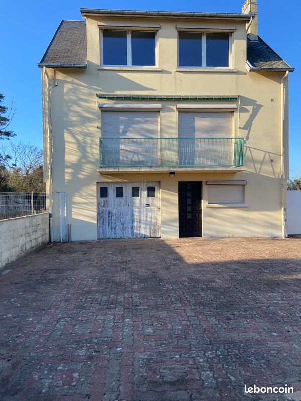 Maison 5 pièces 120 m² · à Bréville-sur-Mer · 120 m² · 265 000 €