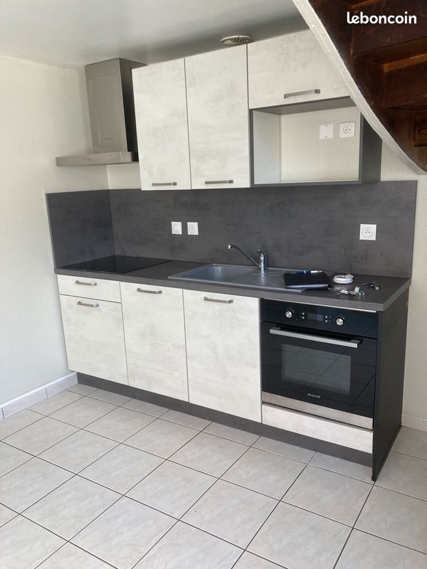 Maison 5 pièces 92 m² · à Montsûrs · 92 m² · 610 €