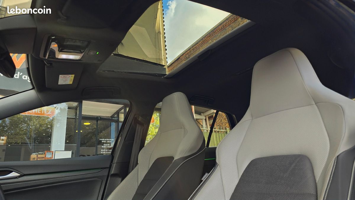 VOLKSWAGEN GOLF 8 GTD - 2.0 TDI 200ch - DSG7 - FULL OPTIONS (Boule d'attelage, Android auto & Apple CarPlay, HUD) (image 7)