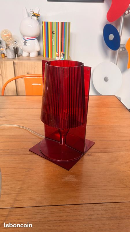 Kartell Lampe de table Take plastique / Ferruccio Laviani (image 4)