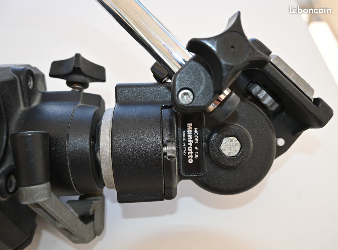 Pied Photo Professionnel MANFROTTO 028 Trimaran (image 7)