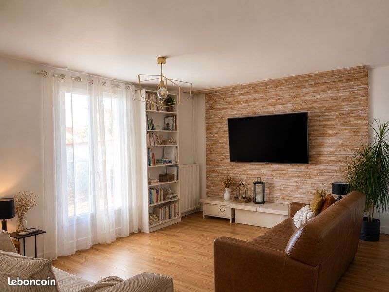 Maison 6 pièces 126 m² · à Puymoyen · 126 m² · 230 000 €