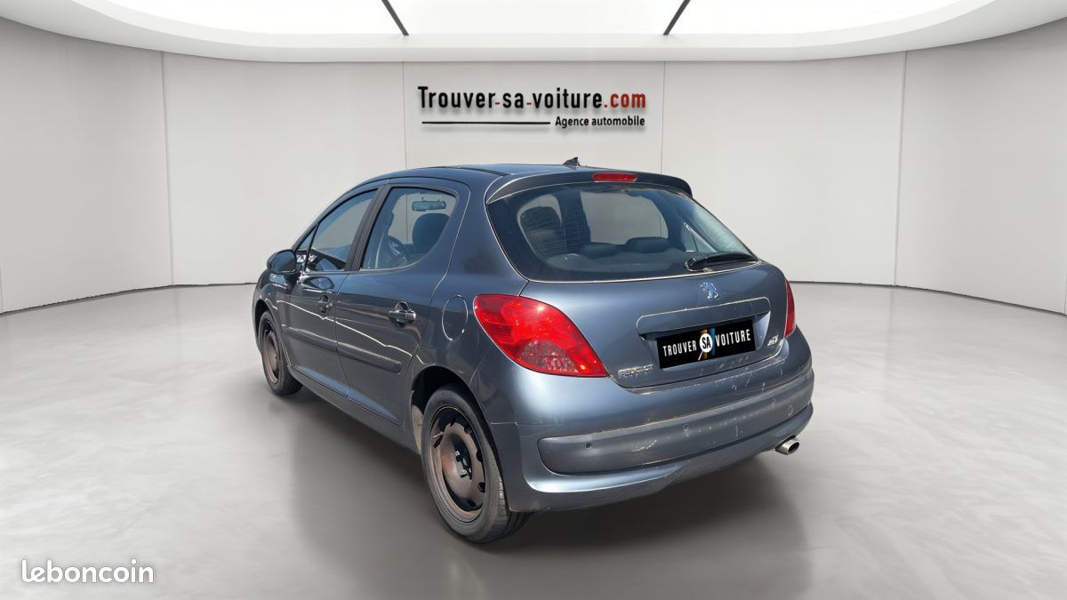 PEUGEOT 207 1.6 VTI 16V 120ch EXECUTIVE 2008 (image 3)