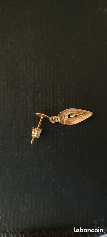 Boucle d'oreilles or et rubis (image 2)