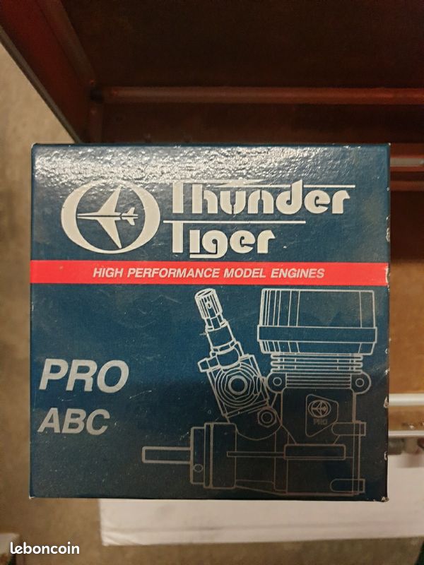 Thunder Tiger AD1841 Support Moteur 1/10 - Pièce D'Origine Pour Voiture RC