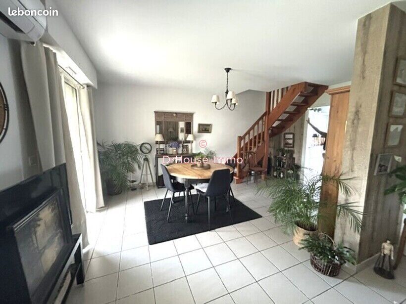 Maison 4 pièces 93 m² · à Tosse · 93 m² · 363 000 €