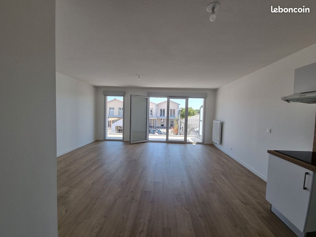 Appartement 3 pièces 70 m² · à Biganos · 70 m² · 882 €/mois