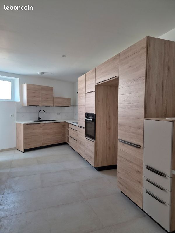 Maison 4 pièces 99 m² · à Saint-Guinoux · 99 m² · 1 000 €/mois