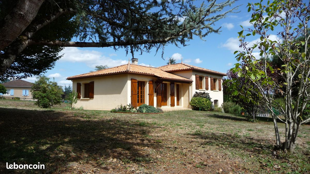 Maison 5 pièces 99 m² · à Mirande · 99 m² · 240 000 €