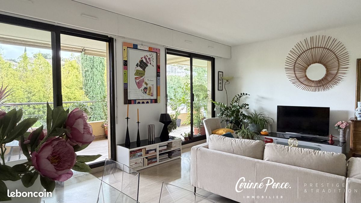Appartement 3 pièces 75 m² · à Nîmes · 75 m² · 420 000 €