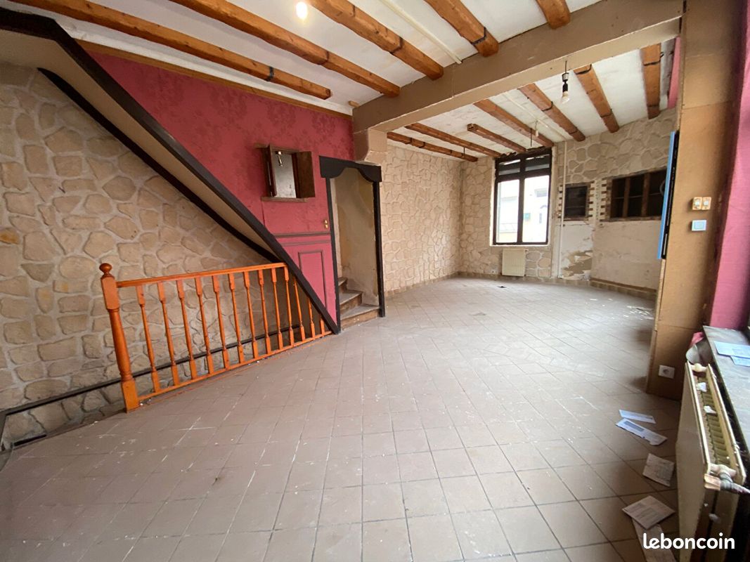 Maison 4 pièces 81 m² · à Saint-Quentin · 81 m² · 40 000 €