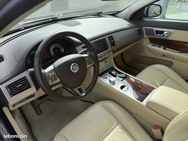 Jaguar XF 3.0 V6 D Luxe Premium (image 5)