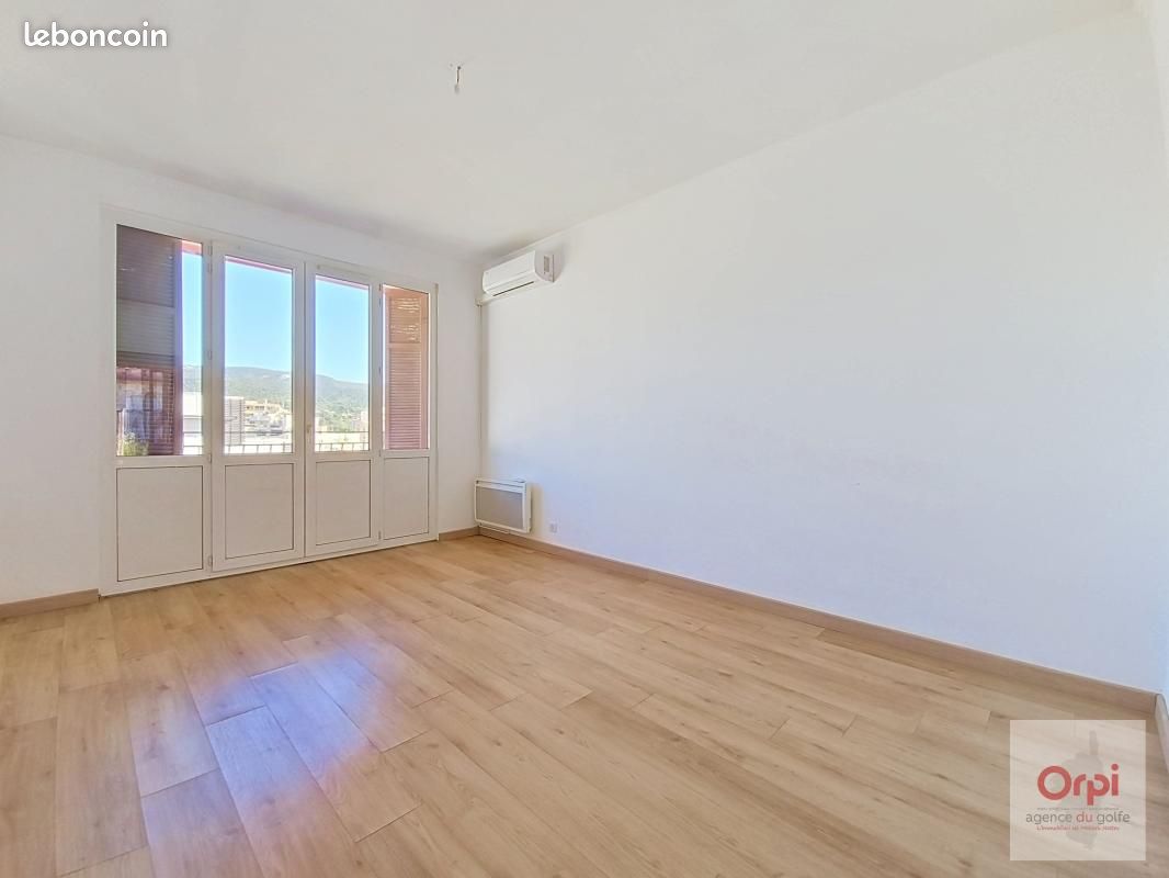 Appartement 4 pièces 68 m² · à Ajaccio · 68 m² · 880 €/mois