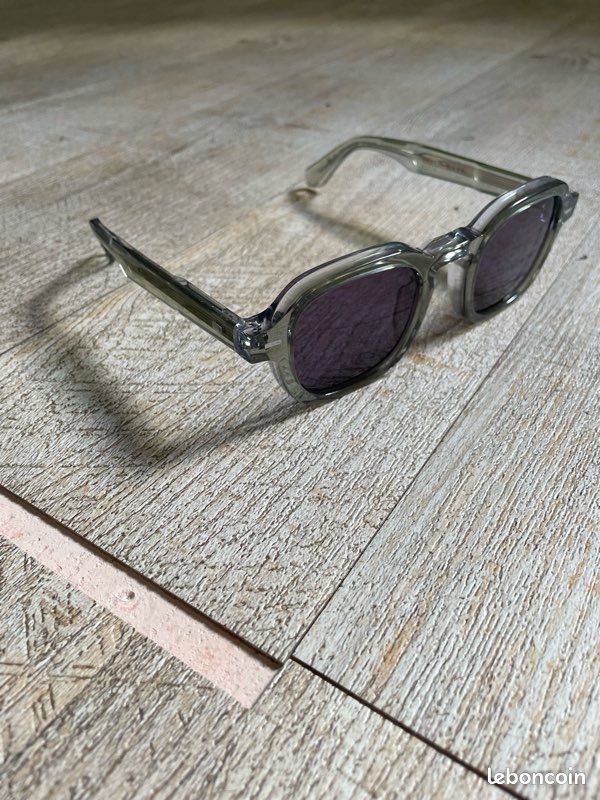 Lunettes de soleil đ (image 13)
