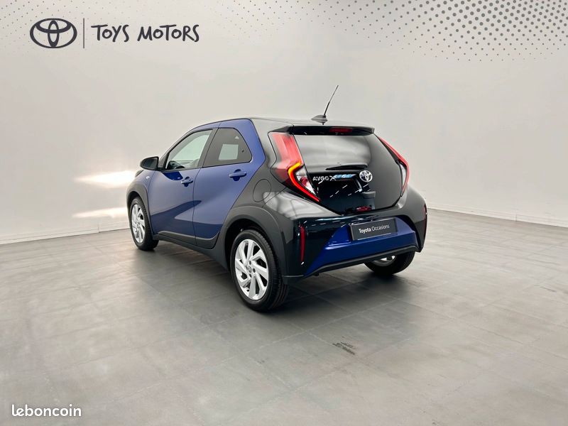 Toyota aygo x 1.0 S-CVT 72 Design (image 3)