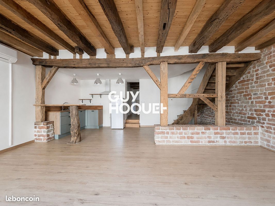 Maison 6 pièces 144 m² · à Pont-de-Veyle · 144 m² · 239 000 €