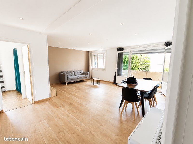 Appartement 3 pièces 65 m² · à Grenoble · 65 m² · 810 €
