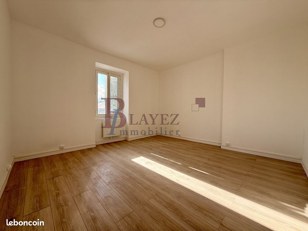 Appartement 2 pièces 30 m² · à Merlines · 30 m² · 400 €/mois