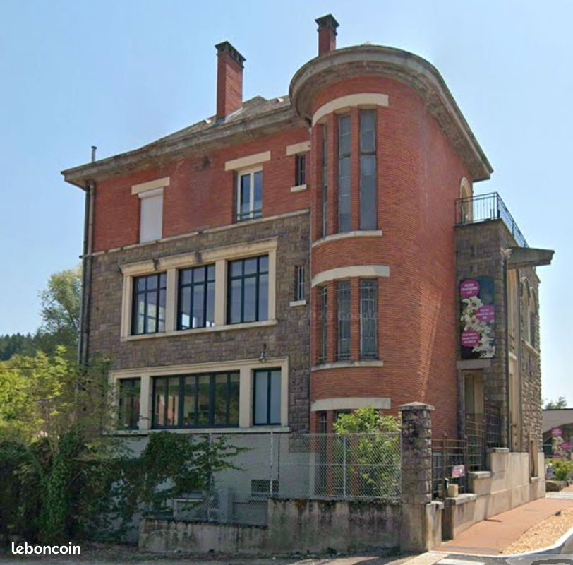 Appartement 4 pièces 100 m² · à Souillac · 100 m² · 1 200 €
