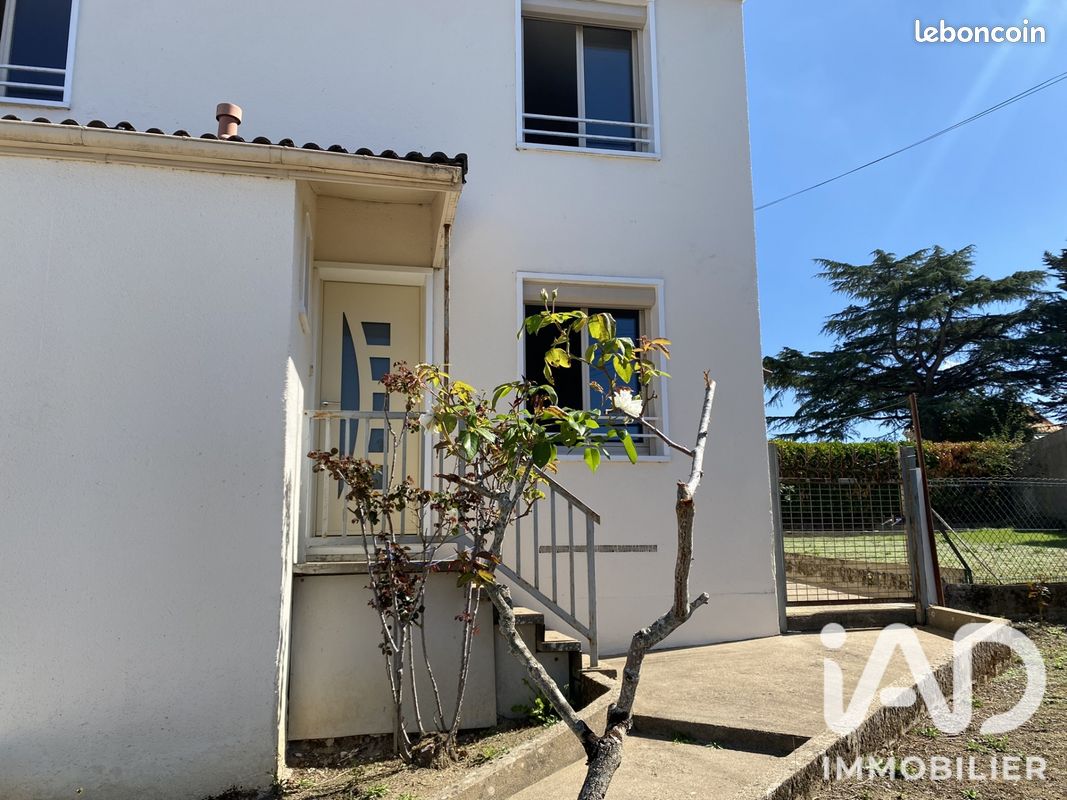 Maison 5 pièces 106 m² · à Saint-Léger-sous-Cholet · 106 m² · 195 000 €