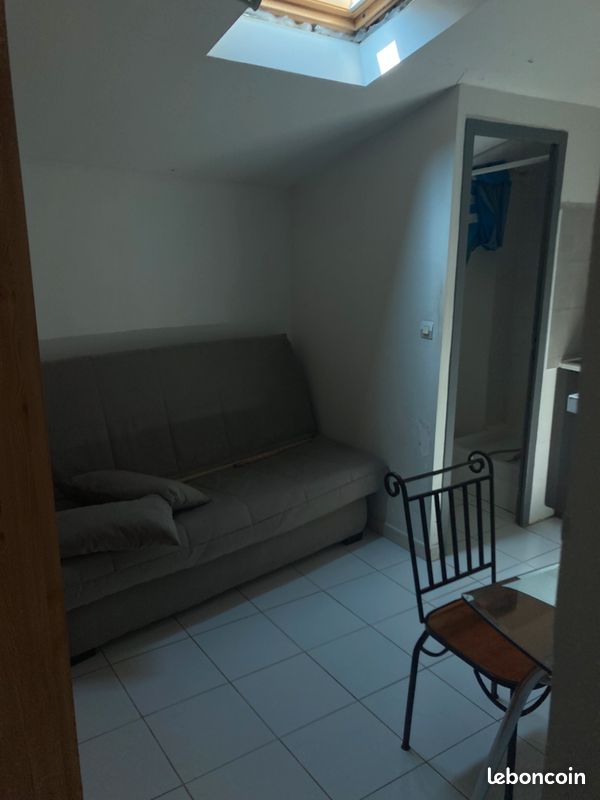 Appartement 1 pièce 14 m² · à Montpellier · 13,5 m² · 370 €