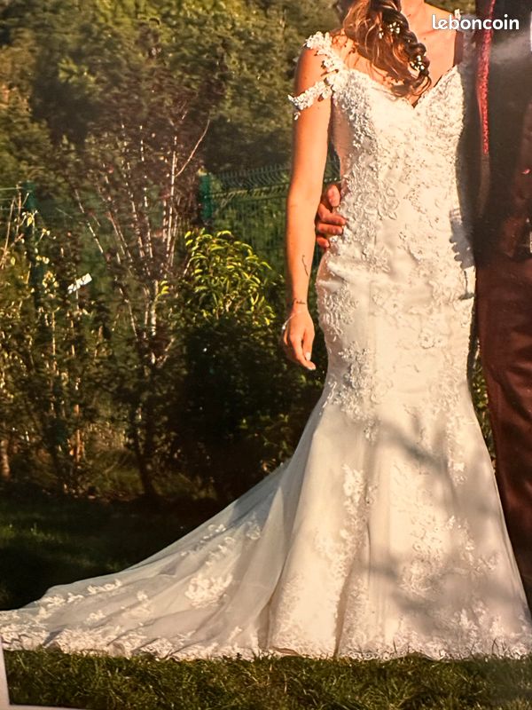 Robe de mariée coupe sirène dos nu (image 7)