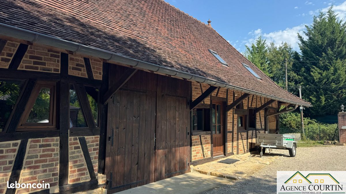 Appartement 8 pièces 200 m² · à Montagny-près-Louhans · 200 m² · 353 000 €