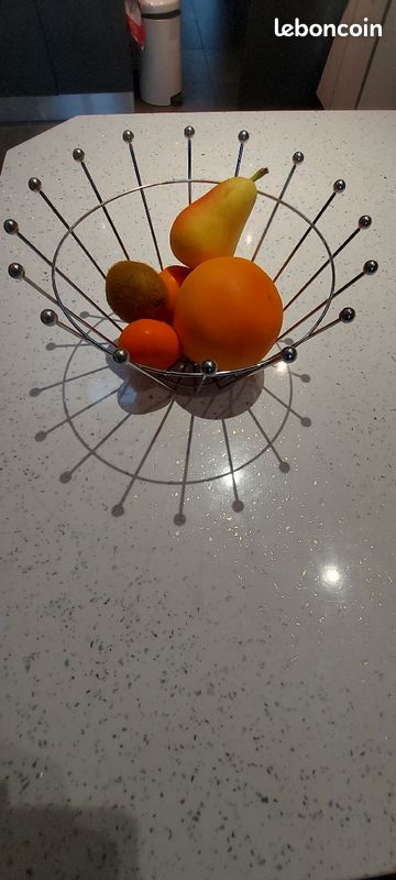 Corbeille à fruits métallique (image 3)