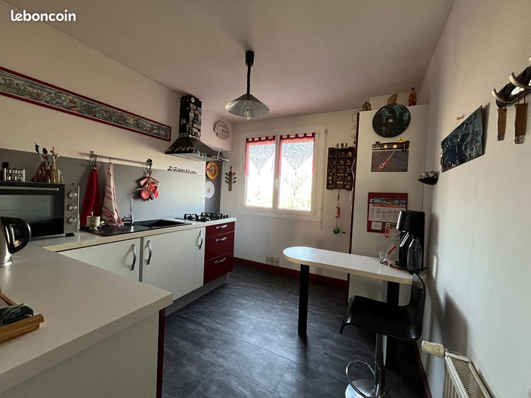 Appartement 4 pièces 71 m² - Rochefort 17300 (image principale 7)