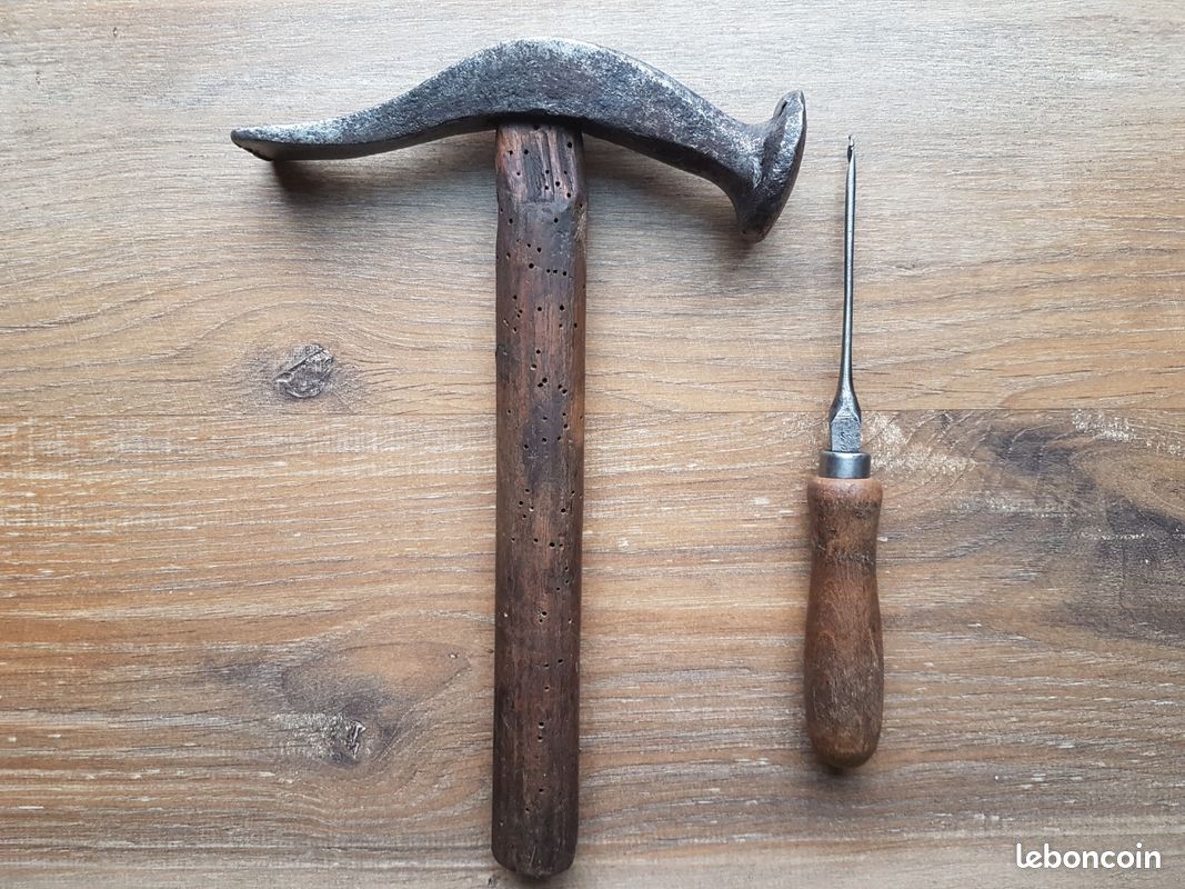 Lot outil ancien cordonnier bourrelier maroquinier sellier