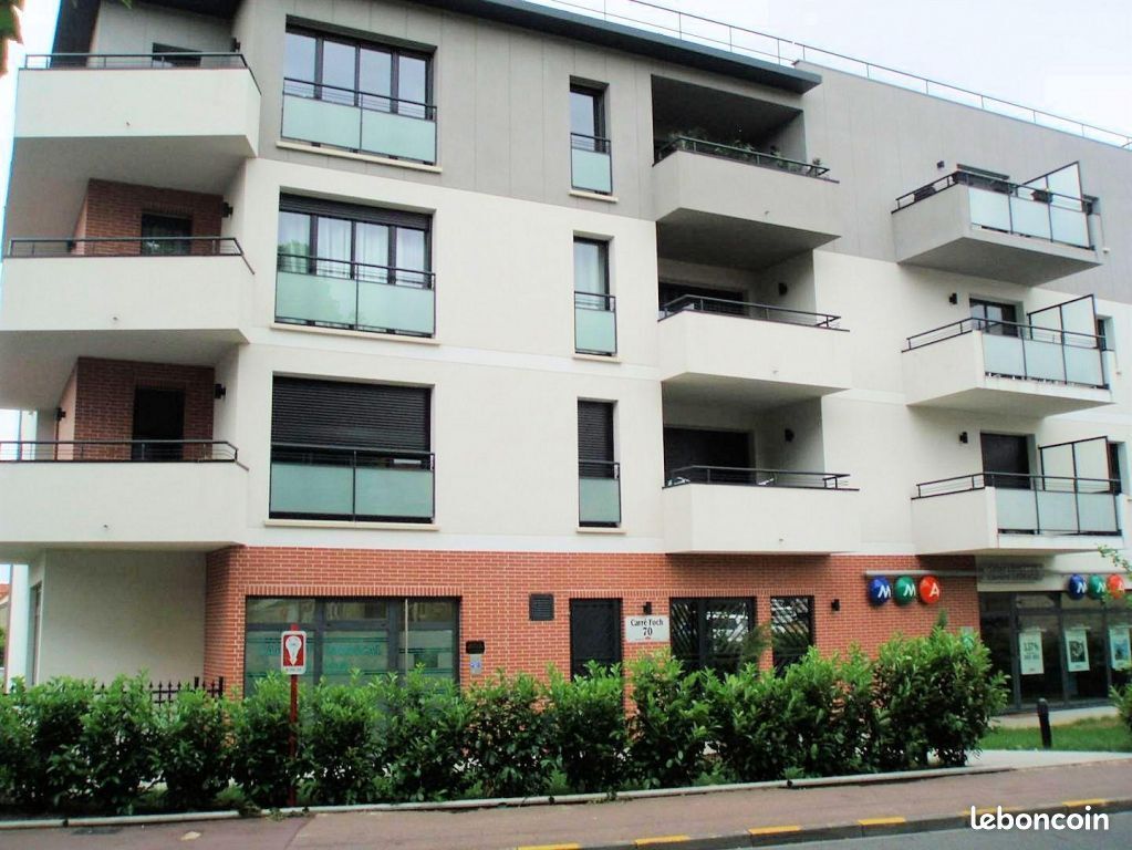 Parking/box NEUILLY PLAISANCE · à Neuilly-Plaisance · 63 €/mois