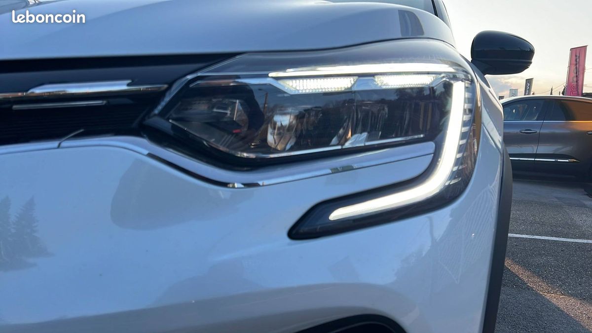 Renault captur e tech plug in 160 initiale paris (image 22)