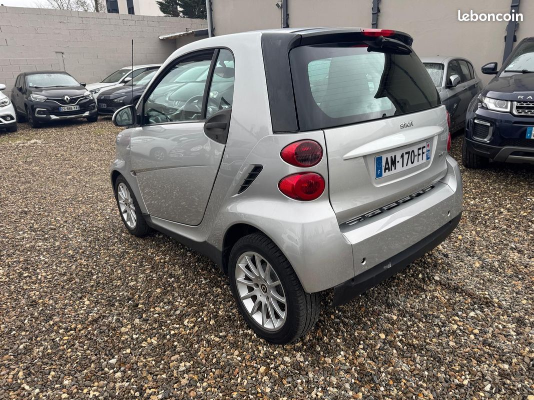 Smart Fortwo Coupe 1.0 71CV Mhd Passion BVA - Garantie 12 mois - Embrayage neuf - Climatisation - Toit panoramique (image 4)
