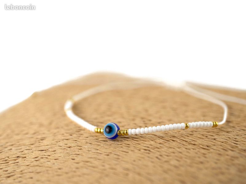 Bracelet Œil Protecteur en Perles Rocailles Blanc et Or - Réglable - Élégance et Protection (image 4)