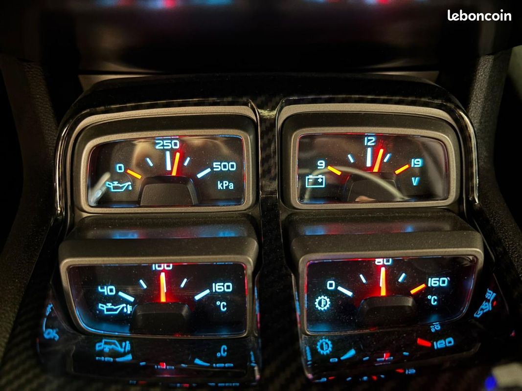 CHEVROLET CAMARO Coupé 6.2 V8 - 400CV 2012 - 45th ANNIVERSARY - PACK CARBONNE INTERIEUR - LIGNE SUR MESUR (image 22)