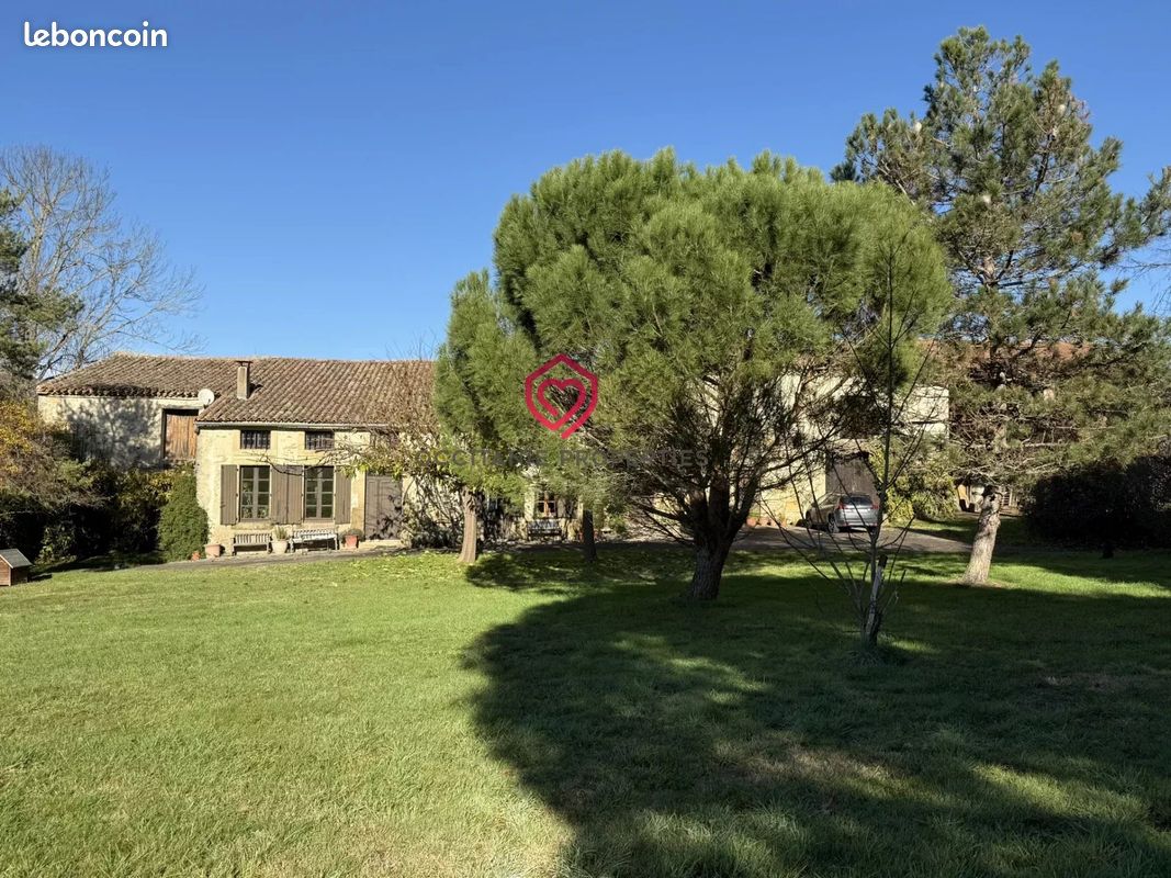 Propriété 6 pièces 204 m² (image 15)